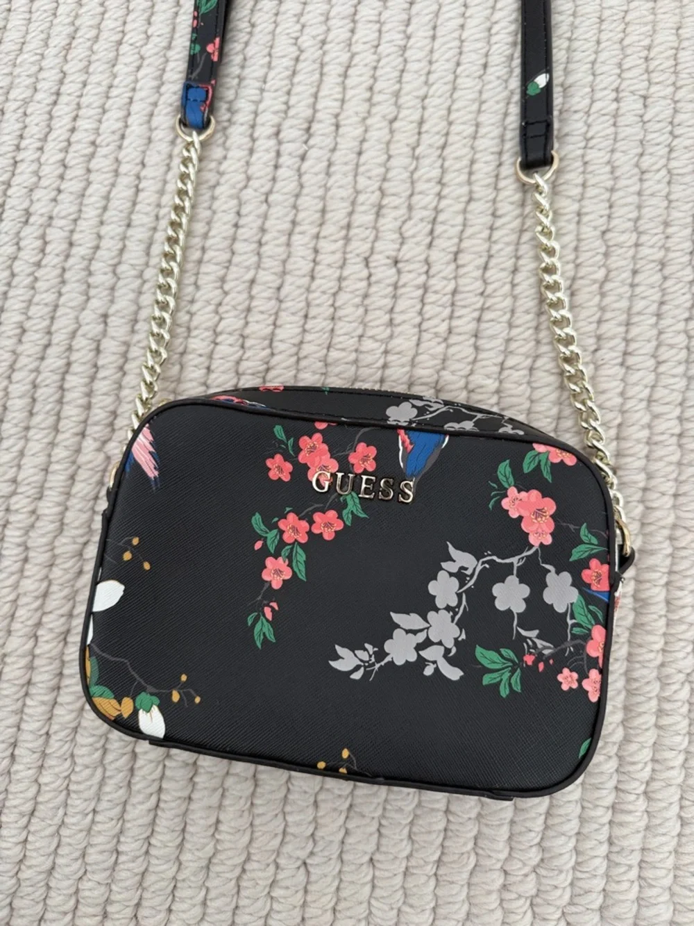Guess floral handbag